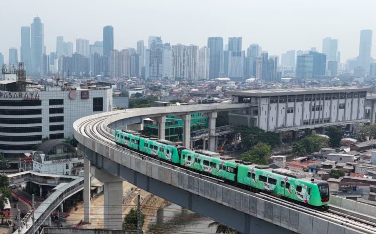 Rental mobil jakarta dengan sopir - Prima Trans Nusa