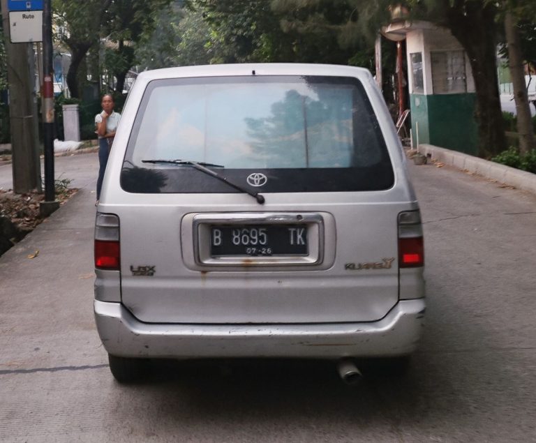 Pantai losari makassar - Prima Trans Nusa