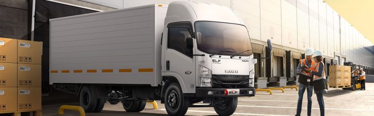 Sewa Isuzu ELF NMR 81T SHD Box Makassar - Prima Trans Nusa