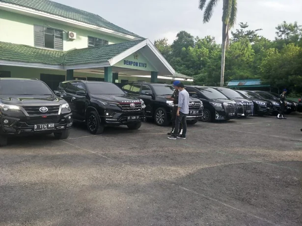 Driver untuk rombongan dan acara di Makassar